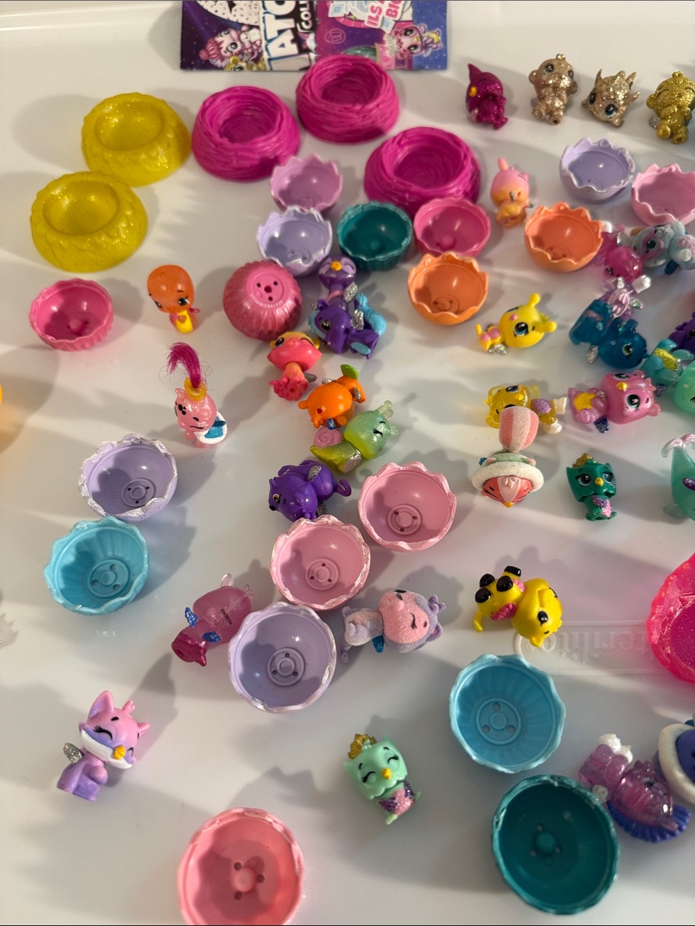 Hatchimals bundle - Picture 3 of 4
